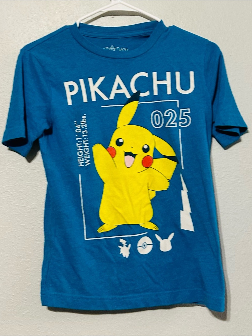 Pokémon Pikachu Graphic Tee girl kid size small